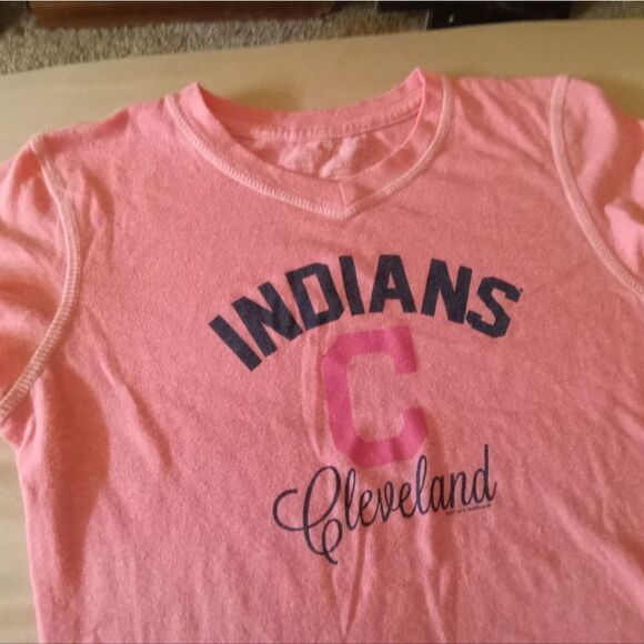 CLEVELAND INDIANSlarge child soft t-shirt. Like new, no tags. Pics wash out pink - Picture 2 of 5